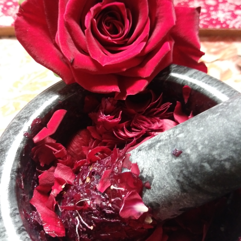 Red Rose Healing All Natural Balm
